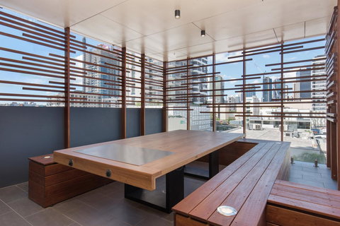Ivy And Eve Apartments By CLLIX - Tourism Gold Coast 7