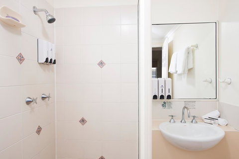Park Regis Anchorage - Tourism Gold Coast 9