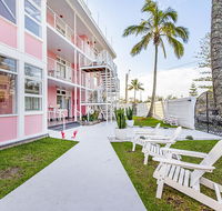 The Pink Hotel Coolangatta - Tourism Gold Coast