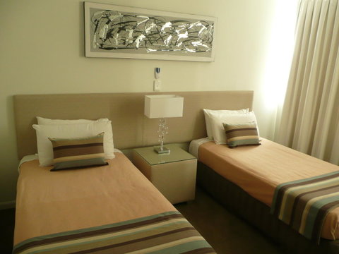 Grosvenor Beachfront Apartments Surfers Paradise - Tourism Gold Coast 20