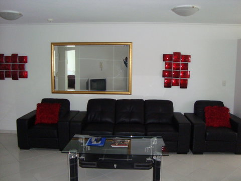 Grosvenor Beachfront Apartments Surfers Paradise - Tourism Gold Coast 27