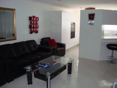 Grosvenor Beachfront Apartments Surfers Paradise - Tourism Gold Coast 36