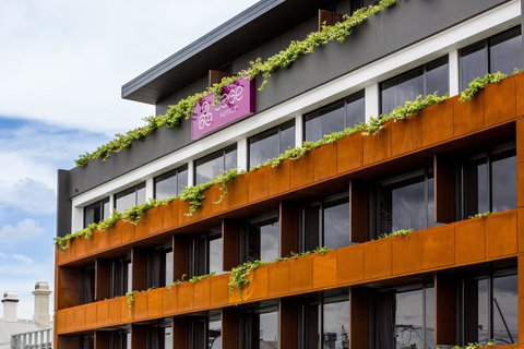 Sage Hotel James Street - Tourism Gold Coast 20
