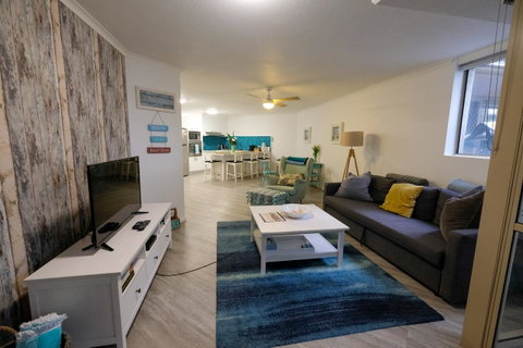 Sanctuary Beach Retreat - Tourism Gold Coast 15
