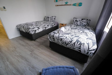 Sanctuary Beach Retreat - Tourism Gold Coast 2