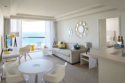 QT Gold Coast - Tourism Gold Coast 7