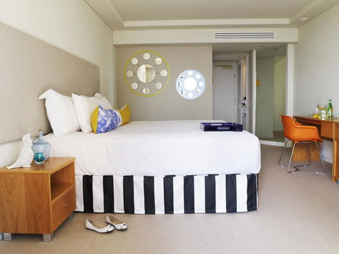 QT Gold Coast - Tourism Gold Coast 3