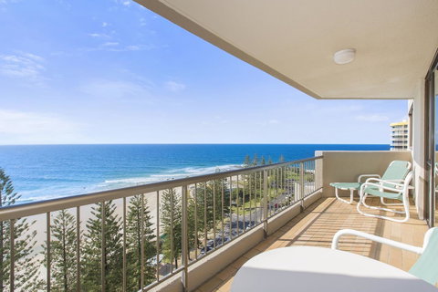 Columbia Beachfront Apartments On Rainbow Bay - Tourism Gold Coast 43