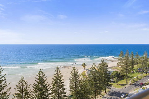 Columbia Beachfront Apartments On Rainbow Bay - Tourism Gold Coast 42