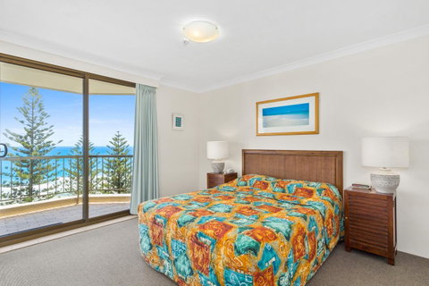 Columbia Beachfront Apartments On Rainbow Bay - Tourism Gold Coast 34