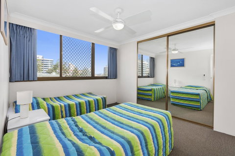 Columbia Beachfront Apartments On Rainbow Bay - Tourism Gold Coast 32