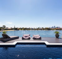 Rumrunner Resort - Tourism Gold Coast