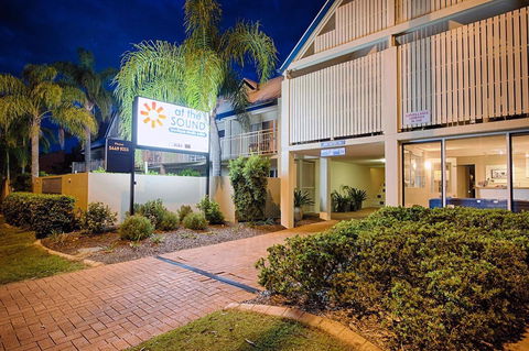 At The Sound Noosa Motel - Tourism Gold Coast 18