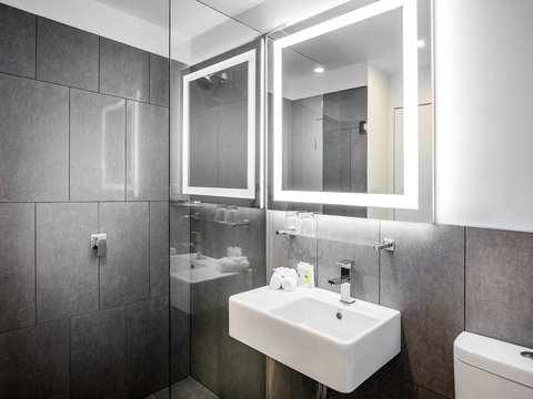 Ibis Styles Brisbane Elizabeth Street - Tourism Gold Coast 38