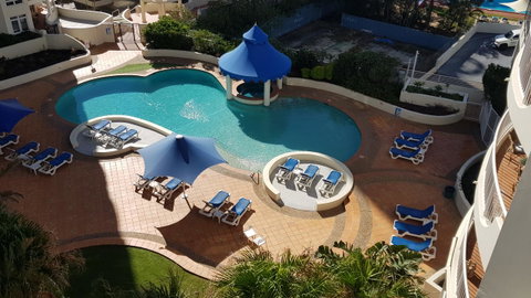 APR Private SUITES MOROC By The Beach - Tourism Gold Coast 5
