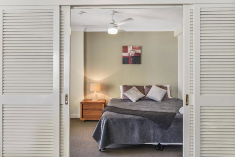 APR Private SUITES MOROC By The Beach - Tourism Gold Coast 17