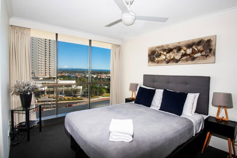 Seacrest Beachfront Apartments Surfers Paradise - Tourism Gold Coast 1