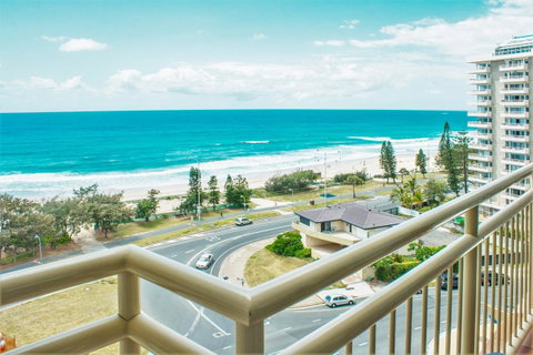 Seacrest Beachfront Apartments Surfers Paradise - Tourism Gold Coast 11