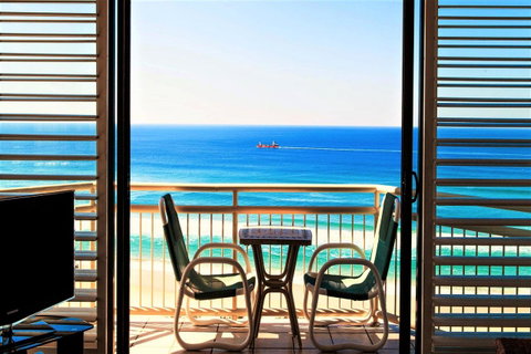 Seacrest Beachfront Apartments Surfers Paradise - Tourism Gold Coast 29