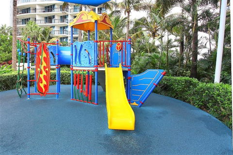 The Towers Of Chevron Renaissance - Holidays Gold Coast - Tourism Gold Coast 11