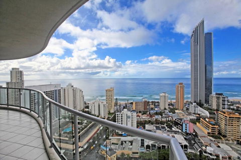The Towers Of Chevron Renaissance - Holidays Gold Coast - Tourism Gold Coast 36