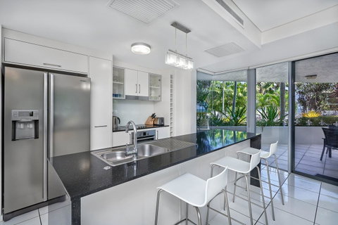 Vision Apartments - Tourism Gold Coast 5