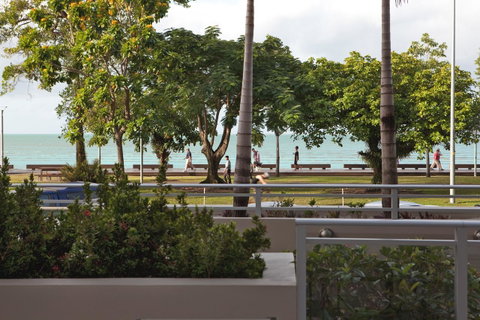 Vision Apartments - Tourism Gold Coast 4