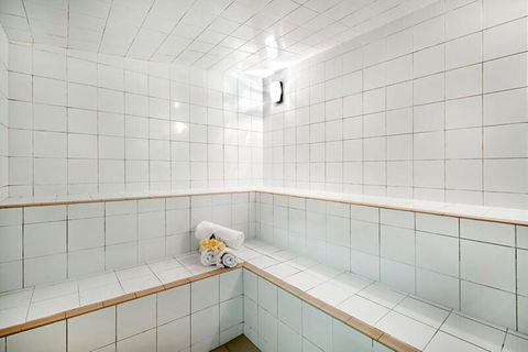 ULTIQA Beach Haven On Broadbeach - Tourism Gold Coast 29
