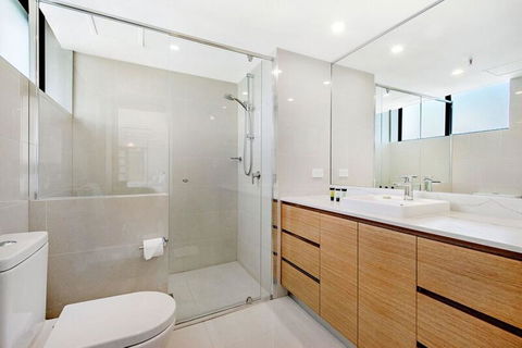 ULTIQA Beach Haven On Broadbeach - Tourism Gold Coast 24