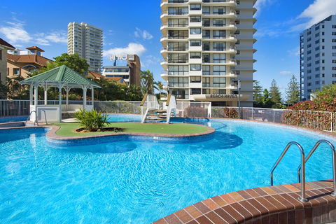 ULTIQA Beach Haven On Broadbeach - Tourism Gold Coast 0