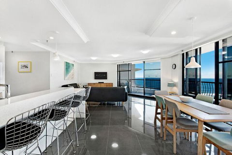 ULTIQA Beach Haven On Broadbeach - Tourism Gold Coast 10