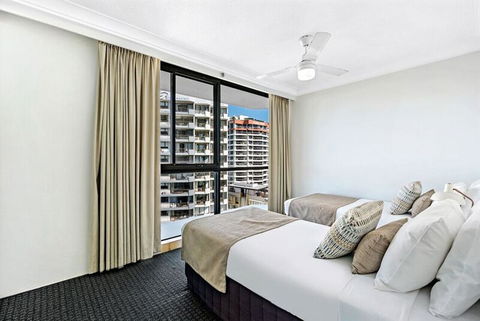 ULTIQA Beach Haven On Broadbeach - Tourism Gold Coast 44