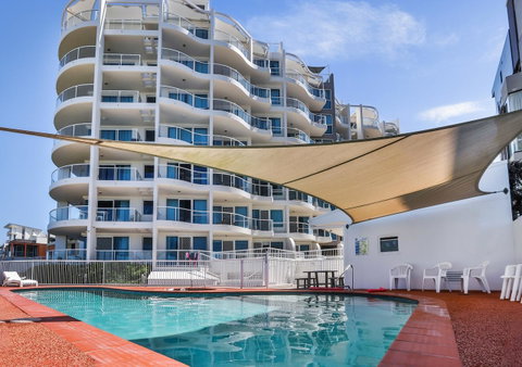 Regency On The Beach - Tourism Gold Coast 2