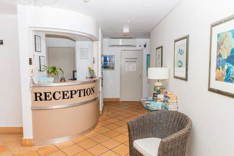 Belaire Place Motel Apartments - Tourism Gold Coast 18