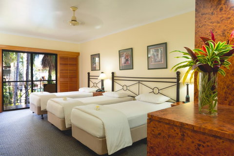 Palm Royale Cairns - Tourism Gold Coast 24