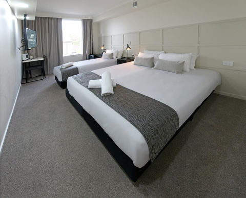 Woodroffe Hotel - Gold Coast 13