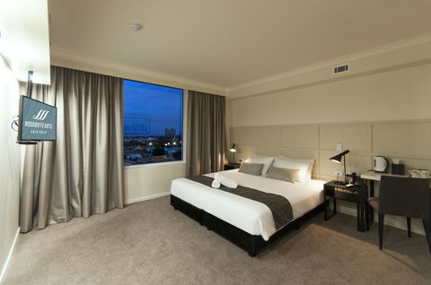 Woodroffe Hotel - Gold Coast 11