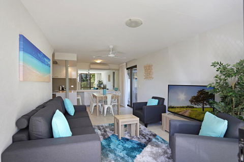Kananda Beach House - Tourism Gold Coast 2