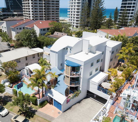 Surfers Beach Resort One - Tourism Gold Coast 34