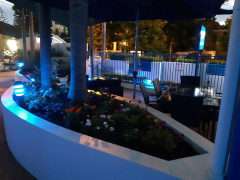 Surfers Beach Resort One - Tourism Gold Coast 11