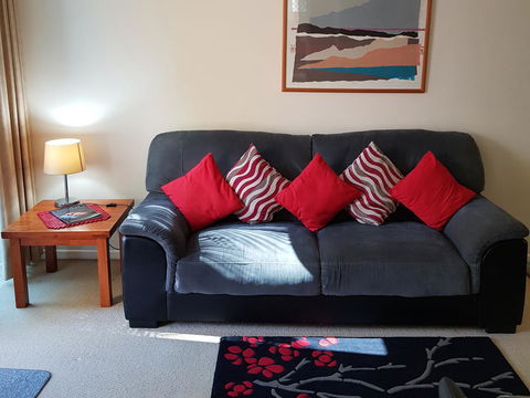 Surfers Beach Resort One - Tourism Gold Coast 16