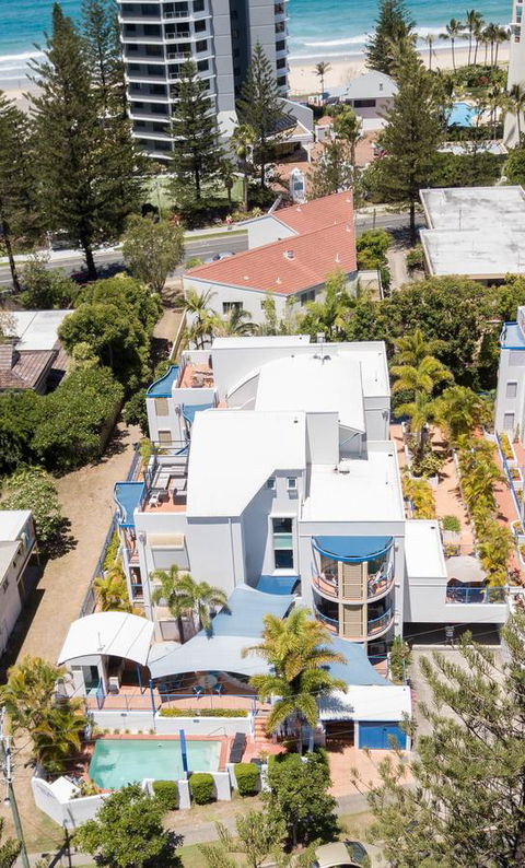 Surfers Beach Resort One - Tourism Gold Coast 33