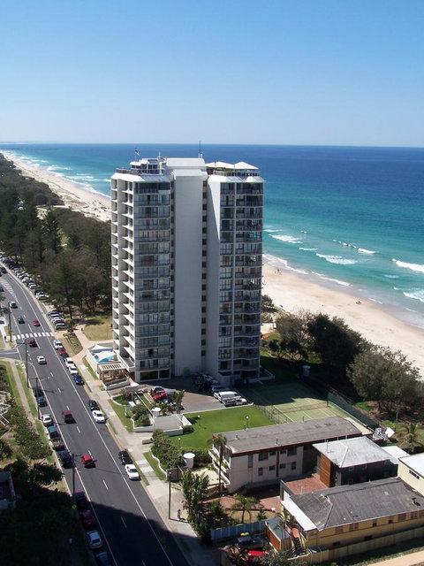 Golden Sands On The Beach - Absolute Beachfront Apartments - Tourism Gold Coast 13