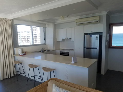 Golden Sands On The Beach - Absolute Beachfront Apartments - Tourism Gold Coast 24