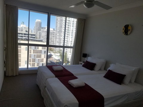 Golden Sands On The Beach - Absolute Beachfront Apartments - Tourism Gold Coast 23