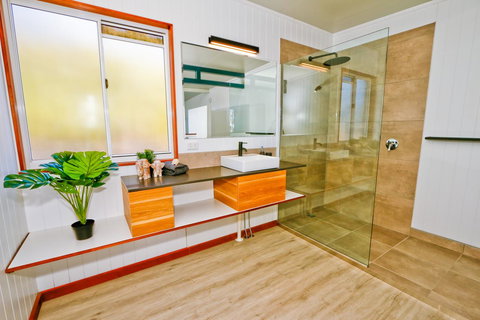 The Summit 1770 - Gold Coast 0