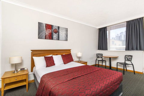 The Robert Towns - Tourism Gold Coast 4