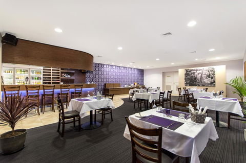 The Robert Towns - Tourism Gold Coast 18