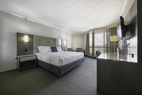 Novotel Surfers Paradise - Tourism Gold Coast 6
