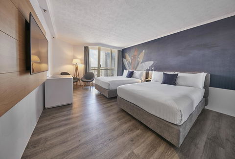 Novotel Surfers Paradise - Tourism Gold Coast 22